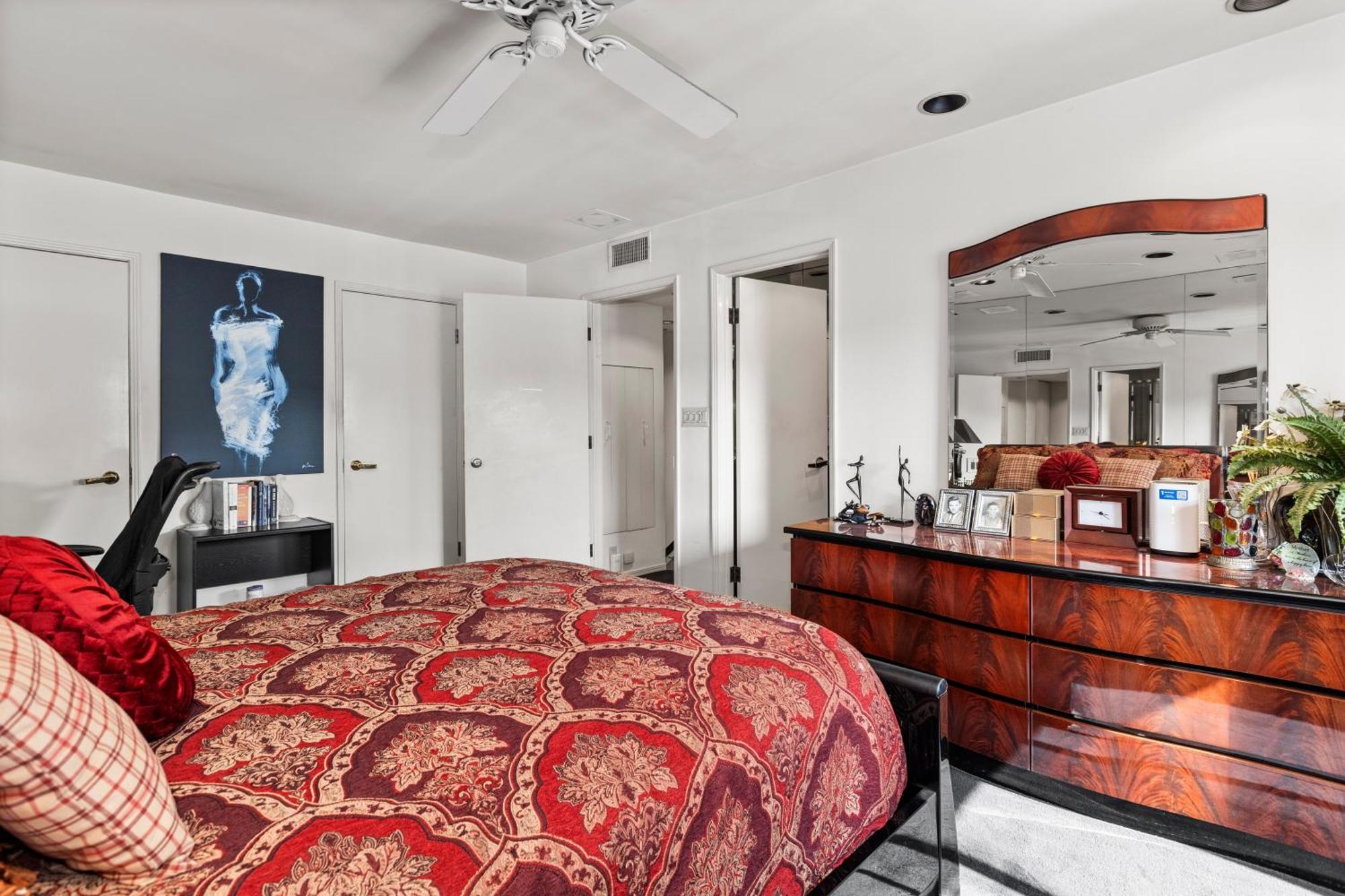 Melrose Manor Old Hollywood Charm Steps From Melrose Place Holiday home Los Angeles